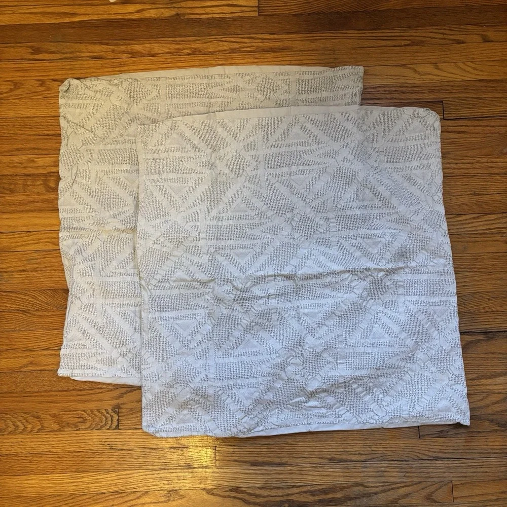 West Elm Euro Pillow Cover Set of 2 Gray Geometric‎ 100% Organic Cotton 26x26